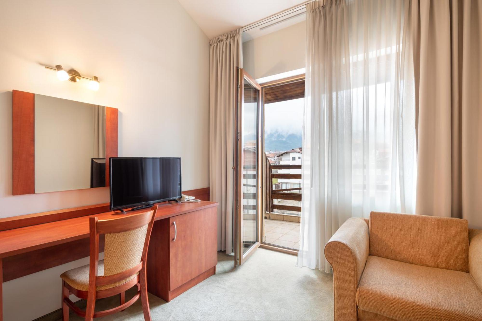 Coliving Bansko, The Social Hotel By Networking Premium Bagian luar foto