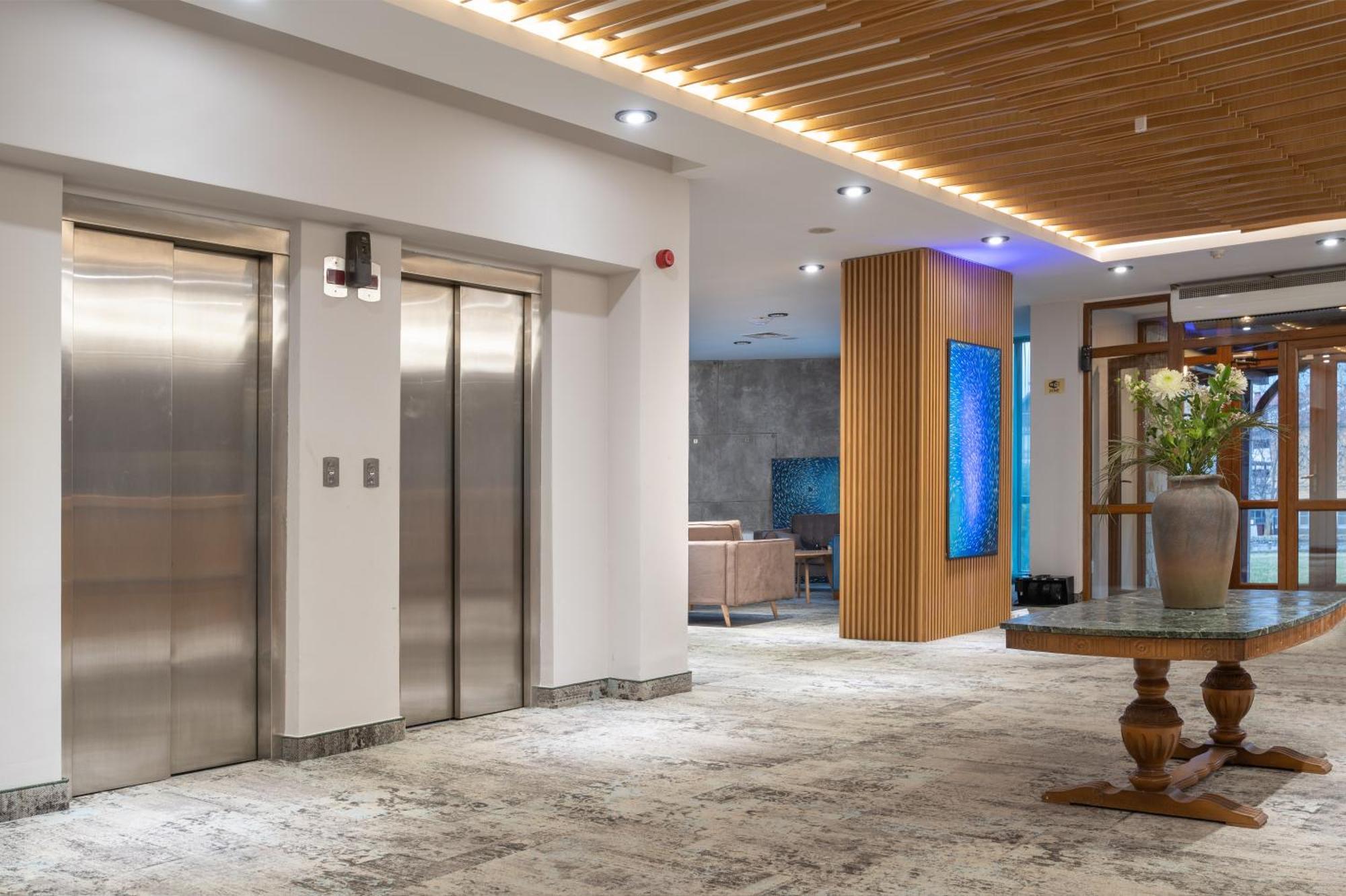 Coliving Bansko, The Social Hotel By Networking Premium Bagian luar foto