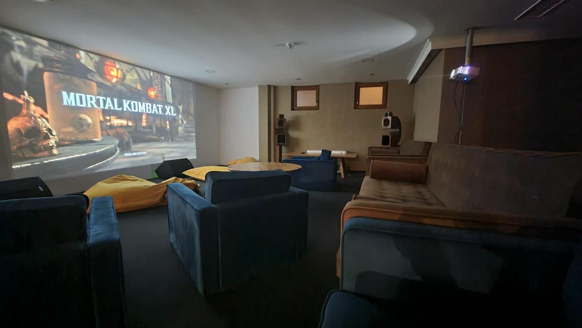 Coliving Bansko, The Social Hotel By Networking Premium Bagian luar foto