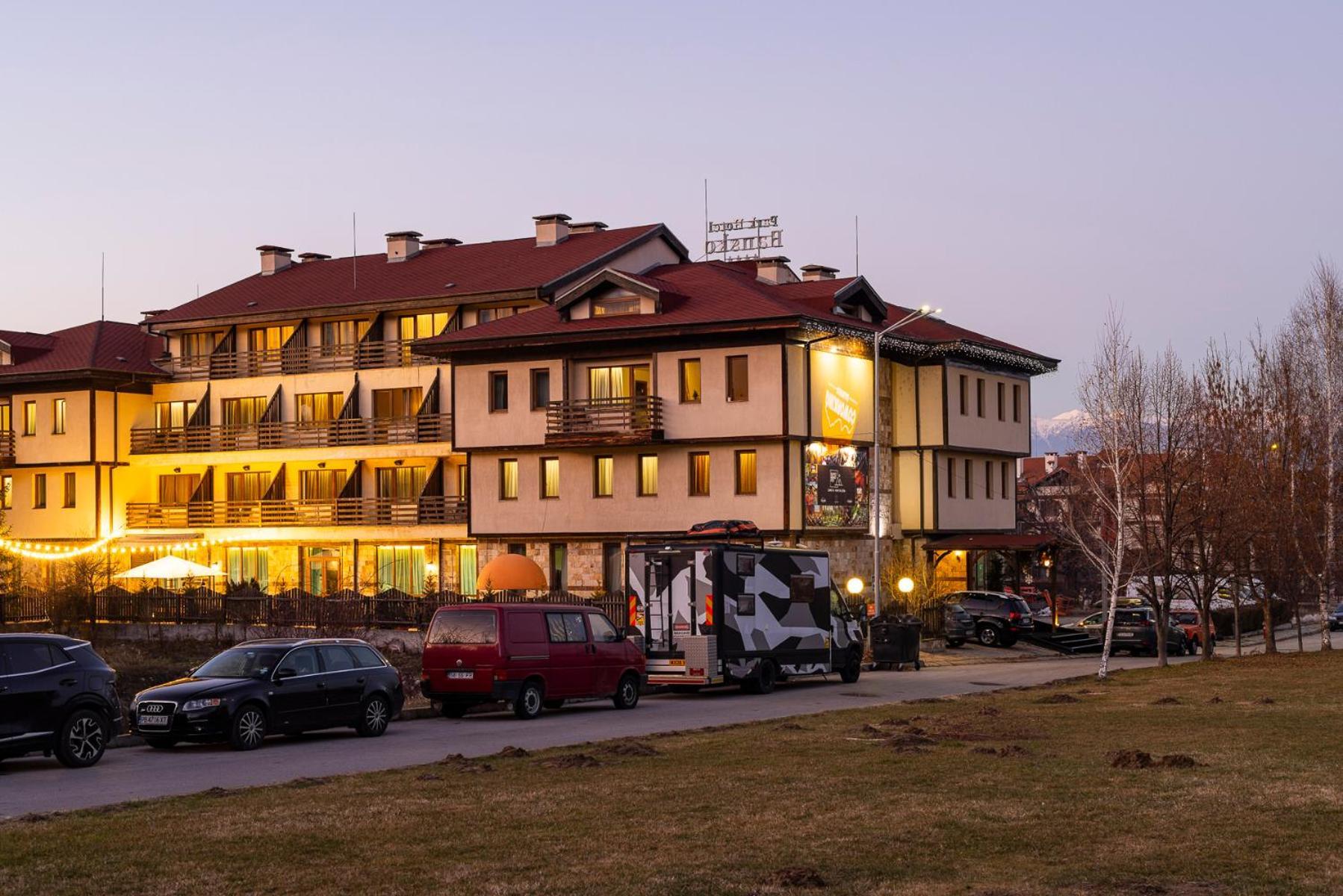 Coliving Bansko, The Social Hotel By Networking Premium Bagian luar foto