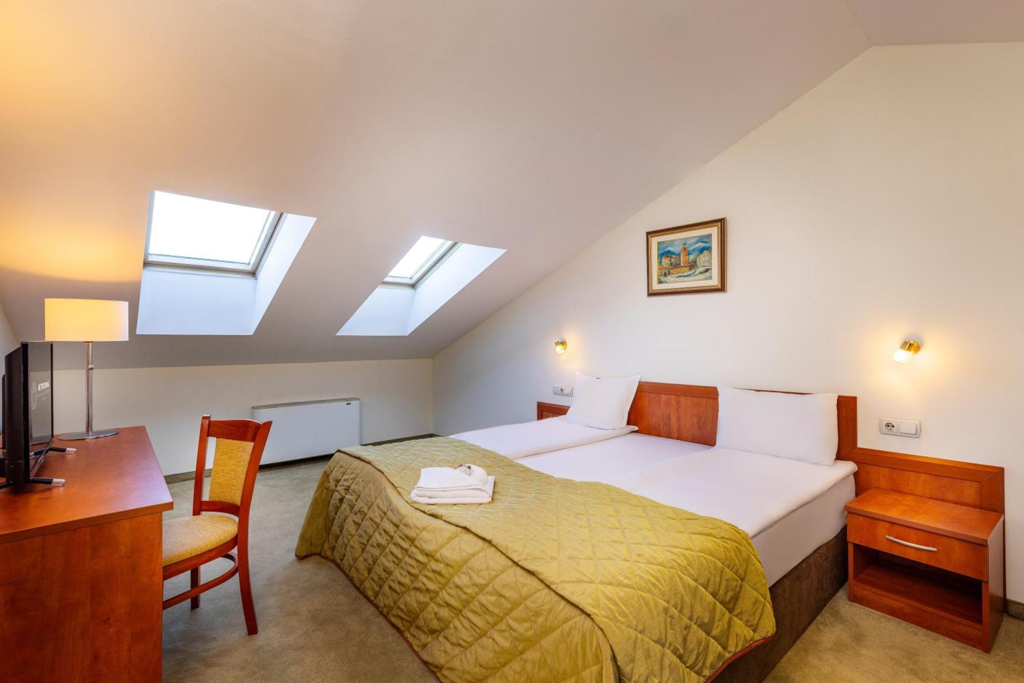 Coliving Bansko, The Social Hotel By Networking Premium Bagian luar foto